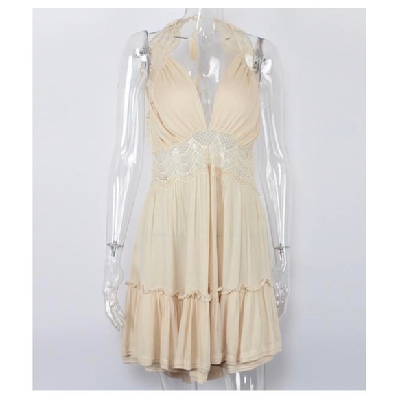 Bohemian 200 Degree Crochet Backless Lace  Dress - Picture 7 of 8